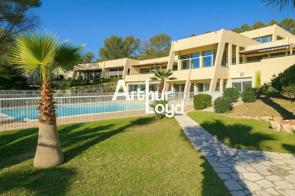 Bureau dans Valbonne à louer Photo de l’immeuble– Image 1 sur 9