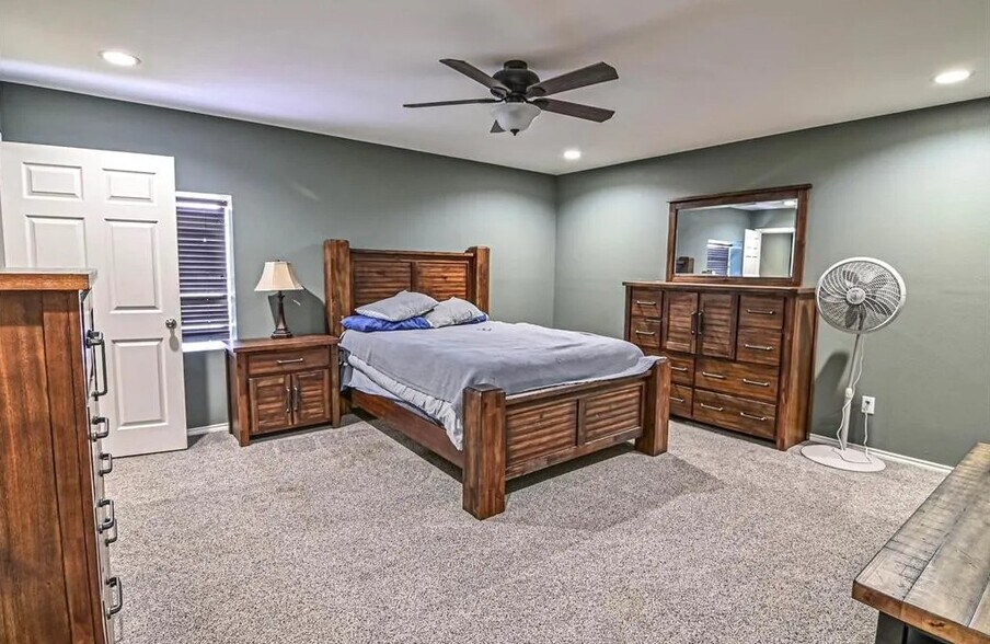 9504 W County Road 60, Midland, TX à vendre - Photo de l’immeuble – Image 2 sur 21