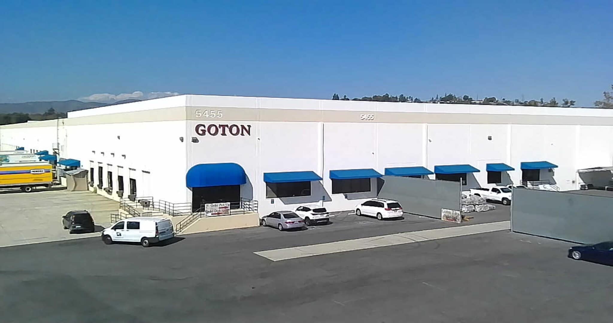 5455 E La Palma Ave, Anaheim, CA à louer Photo intérieure– Image 1 sur 3