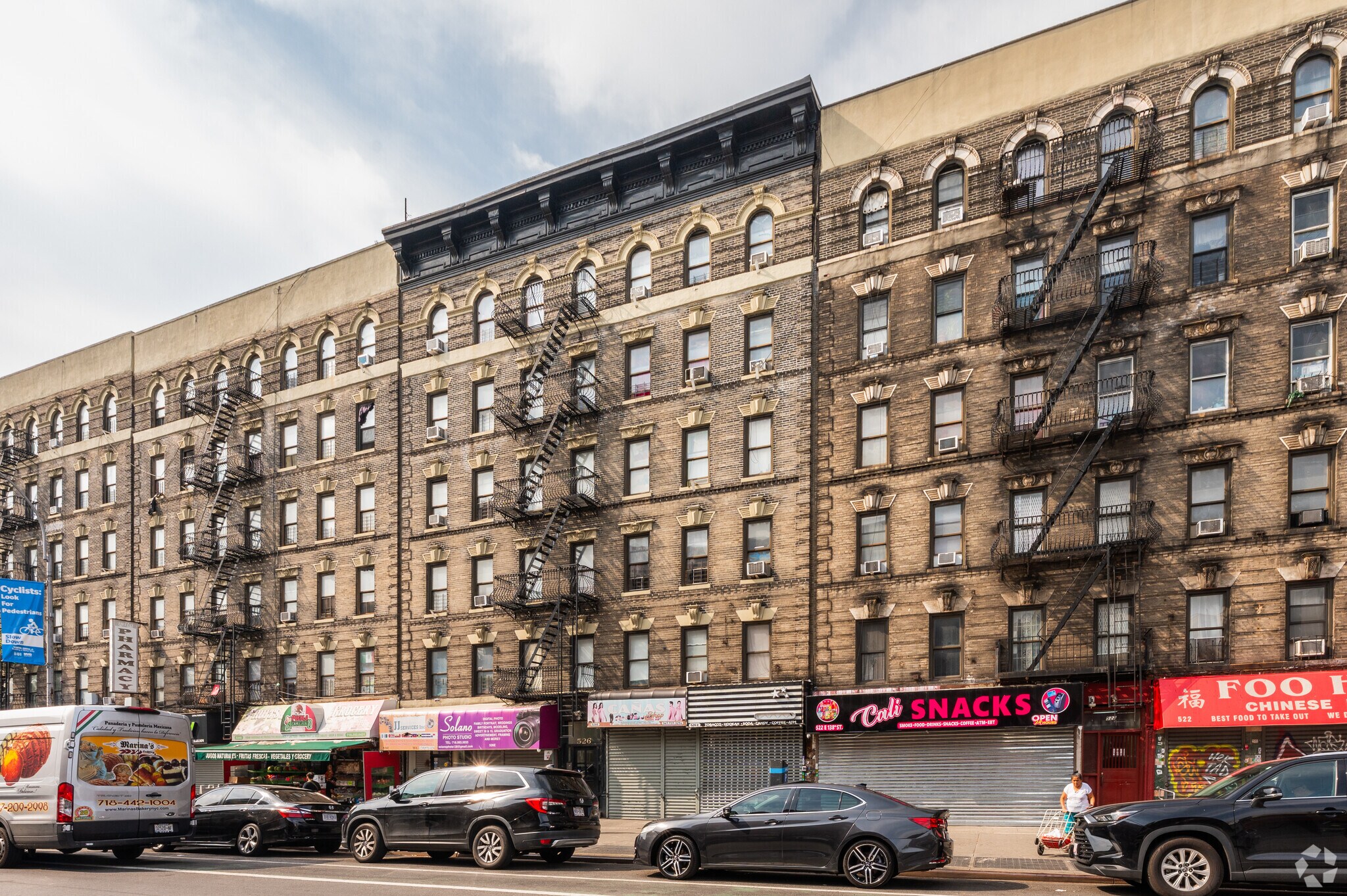 530 E 138th St, Bronx, NY à louer Photo de l’immeuble– Image 1 sur 7
