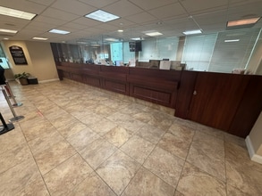 8895 N Military Trl, Palm Beach Gardens, FL à louer Photo intérieure– Image 2 sur 12