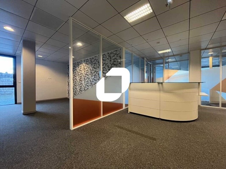 Bureau dans Lyon à louer - Photo de l’immeuble – Image 2 sur 36