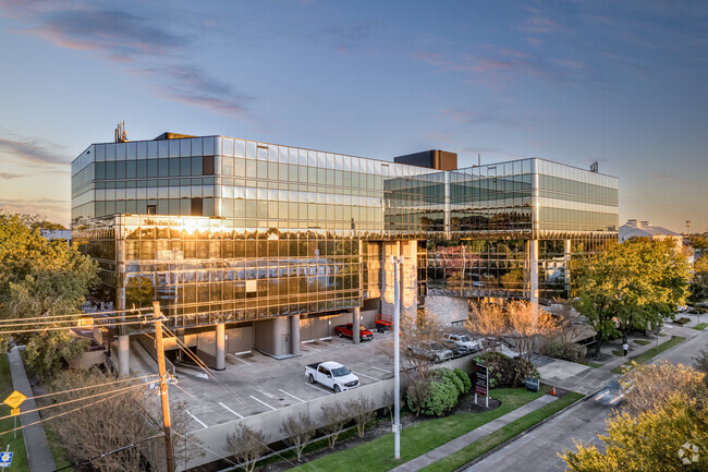 Plus de détails pour 550 Westcott St, Houston, TX - Bureau à louer