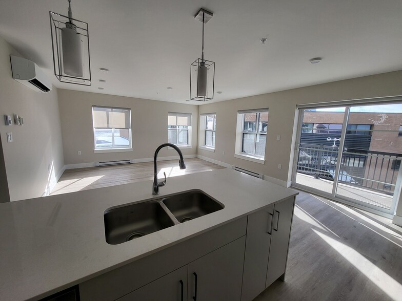 67 Suffolk St, Riverview, NB à vendre - Photo intérieure – Image 3 sur 5