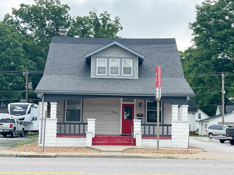105 S State St, Freeburg, IL à vendre - Photo principale – Image 1 sur 23