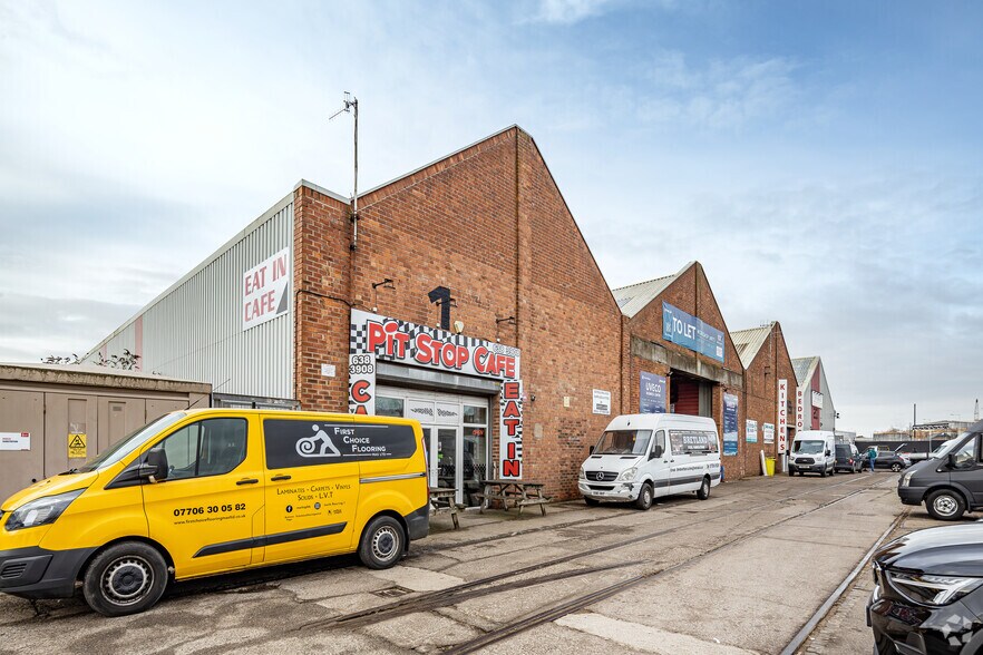Dock Rd, Birkenhead à louer - Photo de l’immeuble – Image 3 sur 14