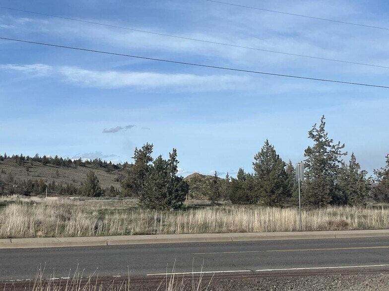 TL500 SW Belmont Ln, Madras, OR à vendre - Photo de l’immeuble – Image 1 sur 4