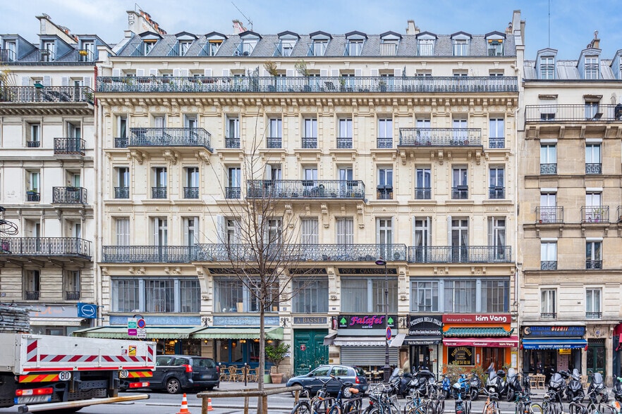 40 Rue Louis Blanc, Paris à vendre - Photo principale – Image 1 sur 4