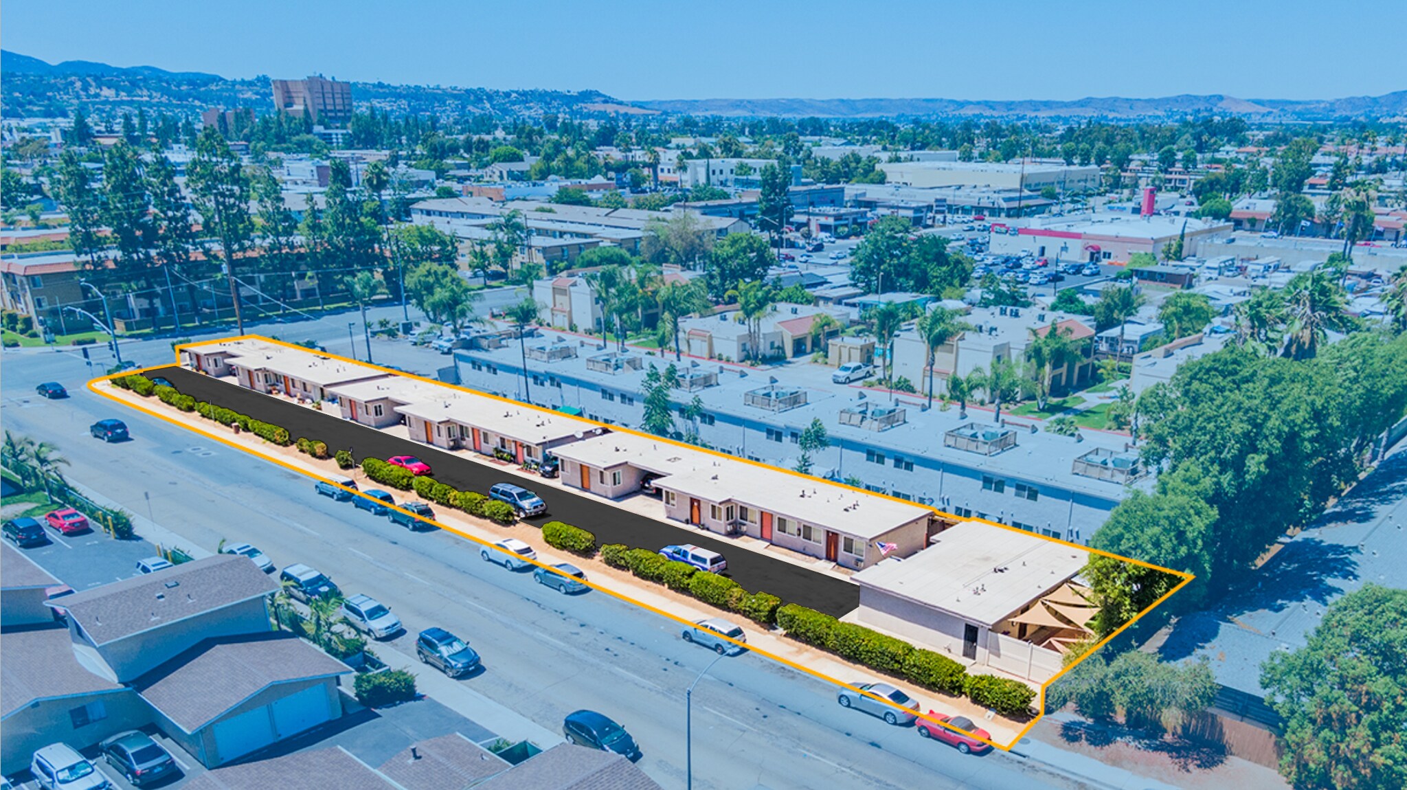275-299 S Mollison Ave, El Cajon, CA à vendre Photo principale– Image 1 sur 13
