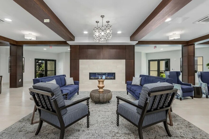 1321 NE 24th Ave, Cape Coral, FL à vendre - Photo de l’immeuble – Image 3 sur 12
