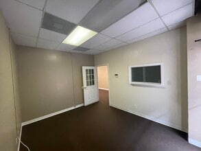 1301 Seminole Blvd, Largo, FL à louer Photo intérieure– Image 2 sur 6