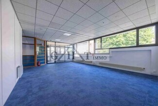 Bureau dans Lagny-sur-Marne à louer Photo intérieure– Image 2 sur 8