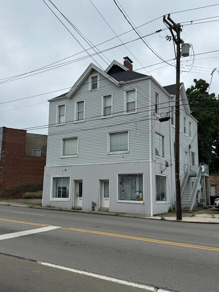 7124-7126 Montgomery Rd, Cincinnati, OH à vendre - Photo de l’immeuble – Image 1 sur 6