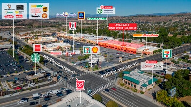 19317-19415 Soledad Canyon Rd, Santa Clarita, CA à louer Photo de l’immeuble– Image 1 sur 7