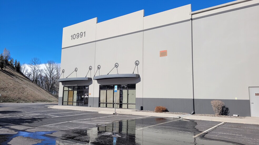 10991 Lear Blvd, Reno, NV à louer - Photo de l’immeuble – Image 2 sur 16