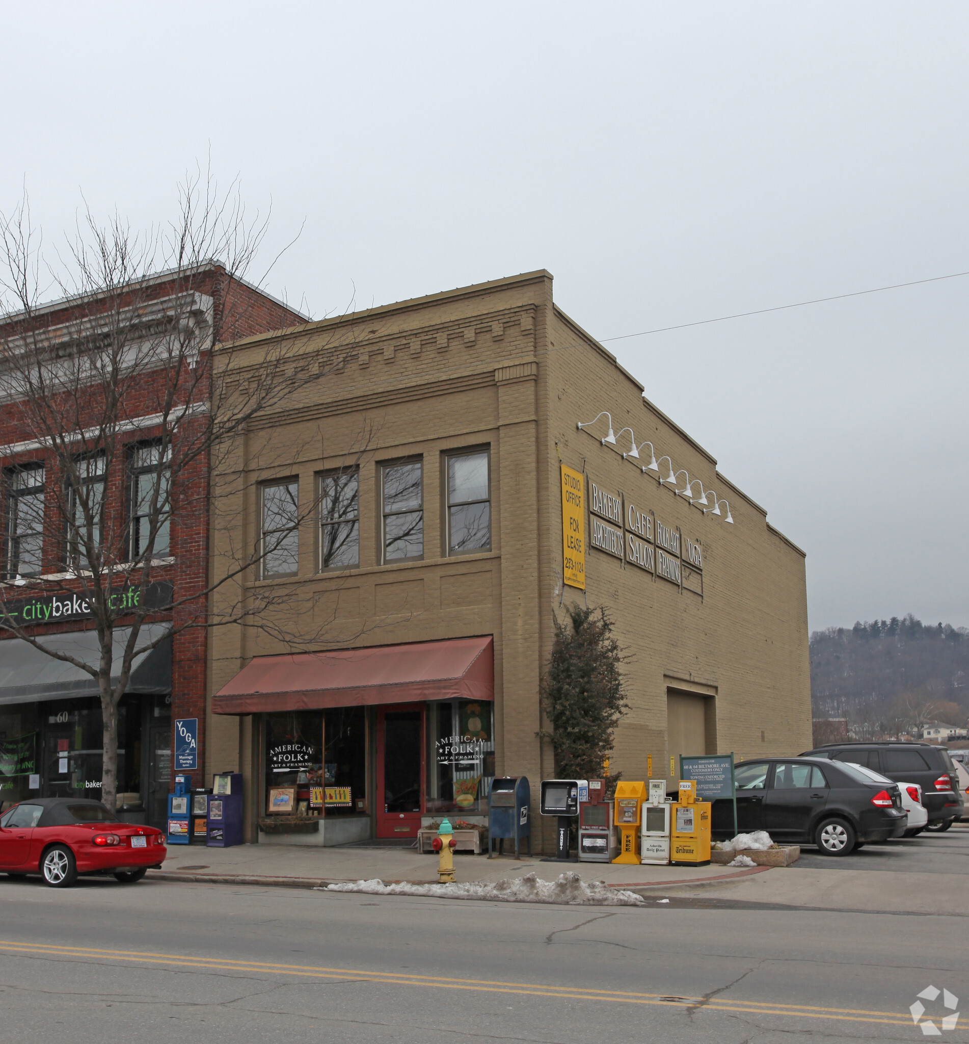 64 Biltmore Ave, Asheville, NC à louer Photo principale– Image 1 sur 14