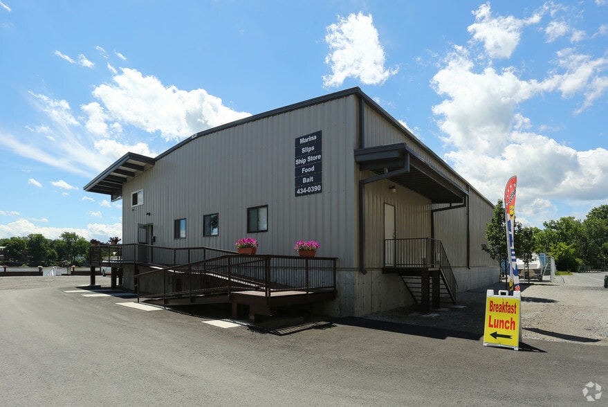 5 Broadway, Albany, NY à vendre - Photo principale – Image 2 sur 14