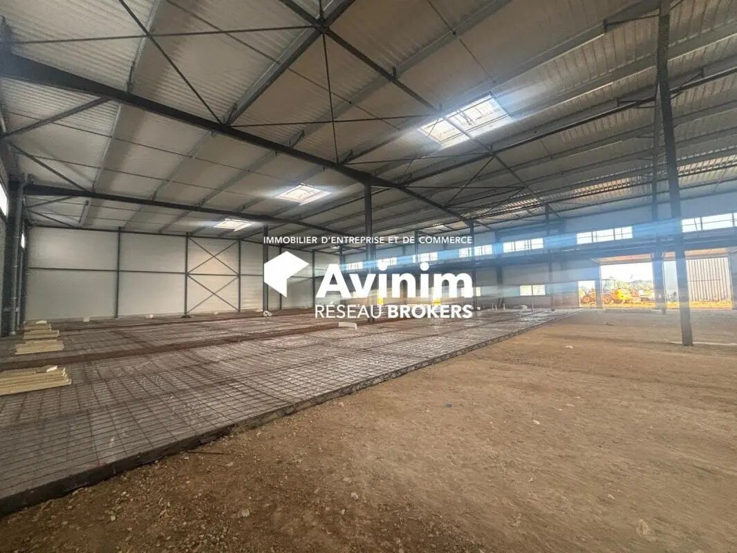 Local d’activités dans Viarmes à louer Photo de l’immeuble– Image 1 sur 16