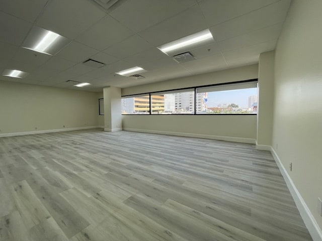 340 E 2nd St, Los Angeles, CA à louer Photo intérieure– Image 1 sur 6