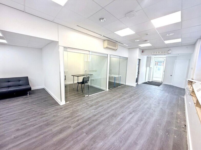42 Middle St, Consett à vendre - Photo de l’immeuble – Image 2 sur 32