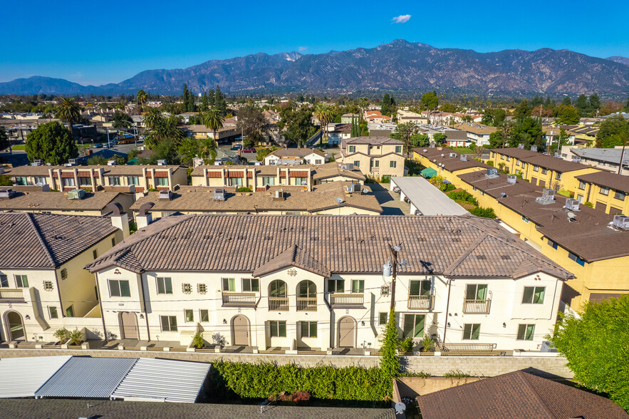 1222-1228 Temple City Blvd, Arcadia, CA à vendre - Aérien – Image 2 sur 32
