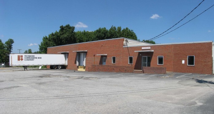 2310 Magnolia Rd, Richmond, VA à louer - Photo de l’immeuble – Image 1 sur 5