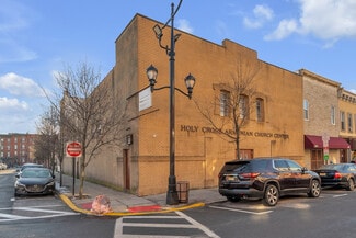 Plus de détails pour 2610 Bergenline Ave, Union City, NJ - Local d'activités à louer