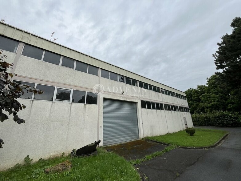 Industriel/Logistique dans Guyancourt à vendre - Photo de l’immeuble – Image 1 sur 7