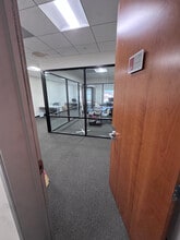 22750 Hawthorne Blvd, Torrance, CA à louer Photo intérieure– Image 1 sur 7