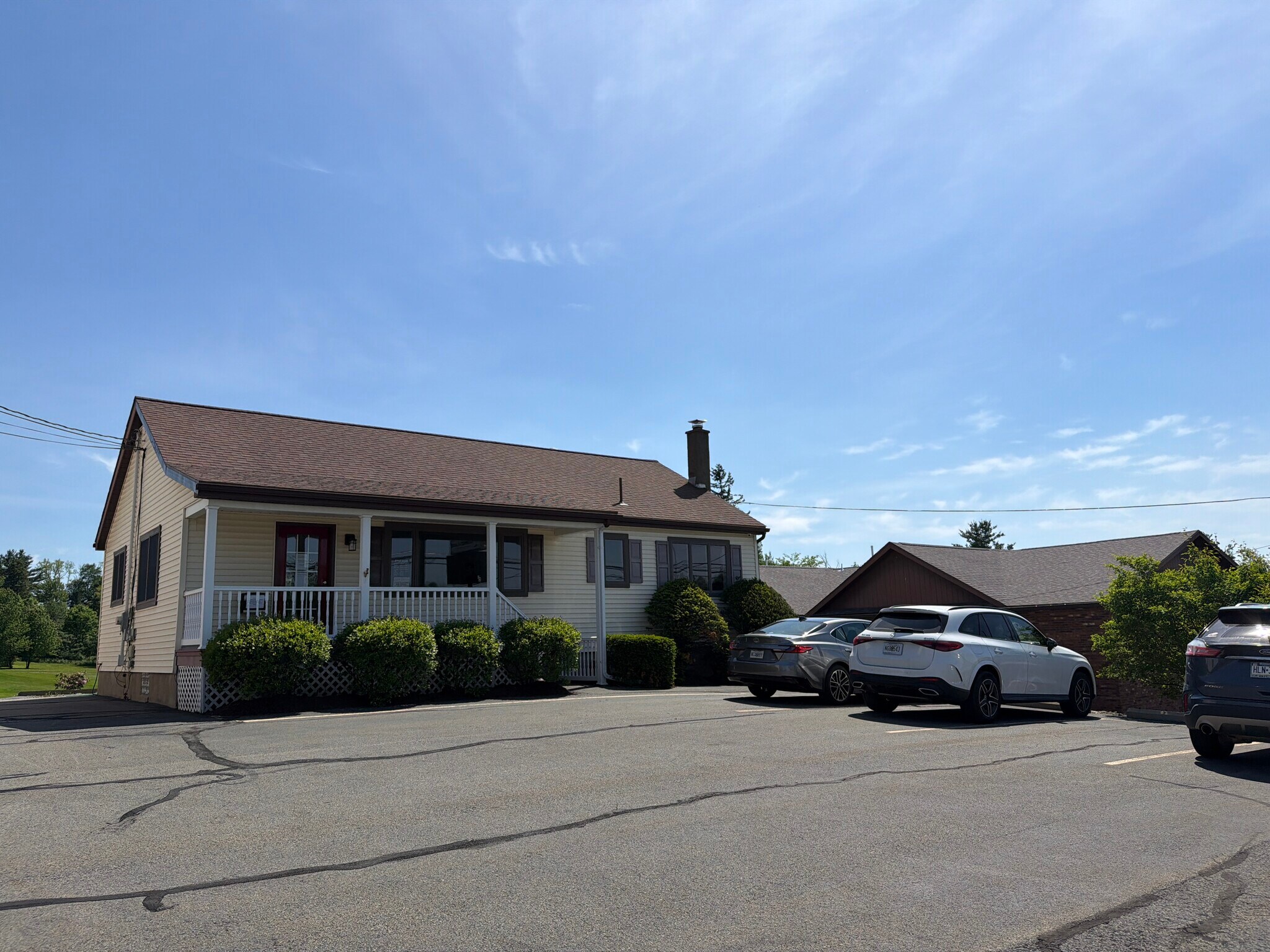610 Hamlin Hwy, Lake Ariel, PA à vendre Photo principale– Image 1 sur 34
