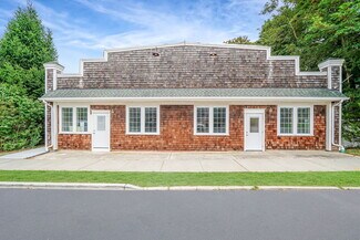 Plus de détails pour 533 Montauk Hwy, East Moriches, NY - Bureau, Local commercial à louer