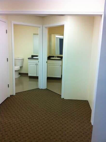 205B Terrace Ave, Huntington, WV à vendre - Photo intérieure – Image 2 sur 14