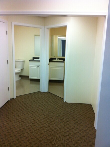 205B Terrace Ave, Huntington, WV à vendre - Photo intérieure – Image 2 sur 14