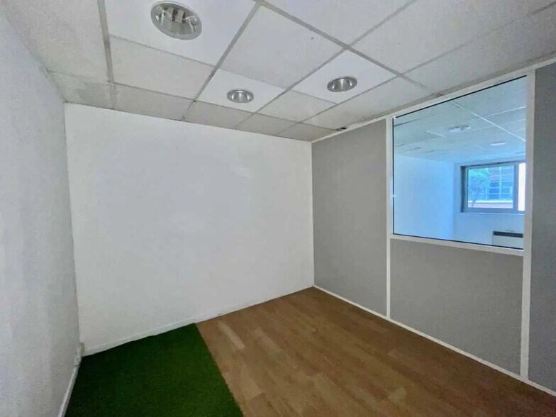 Bureau dans Lyon à louer - Photo de l’immeuble – Image 3 sur 4