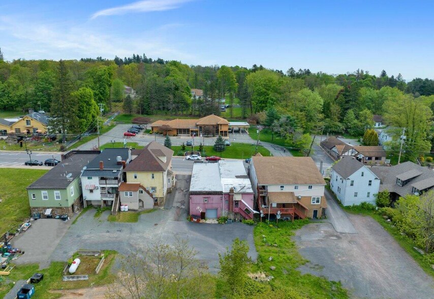 1418 Pocono Blvd, Mount Pocono, PA à vendre - Photo de l’immeuble – Image 2 sur 3