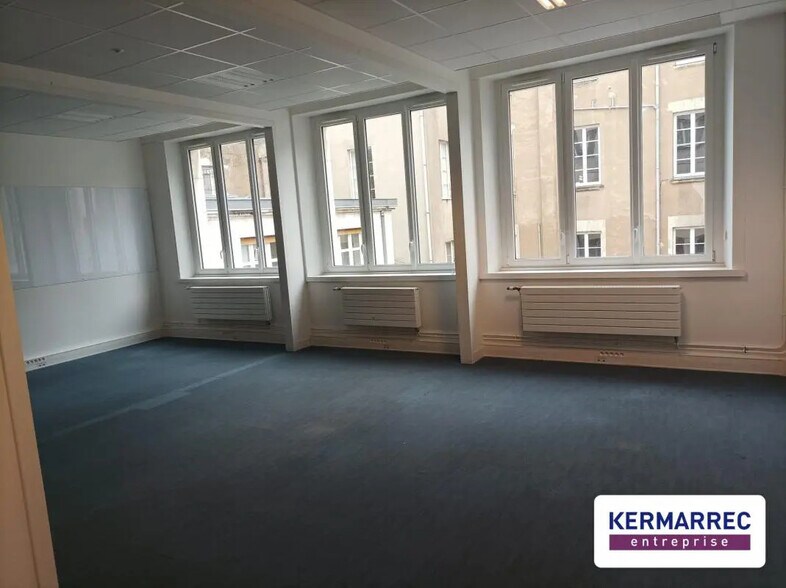 Bureau dans Nantes à louer - Photo de l’immeuble – Image 1 sur 10