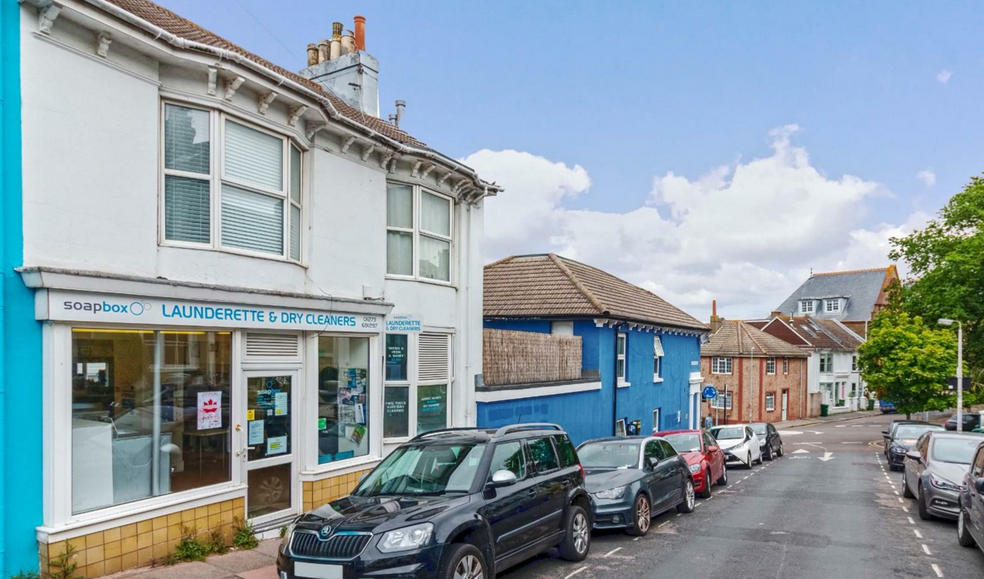 43 Montreal Rd, Brighton à vendre - Photo principale – Image 1 sur 6