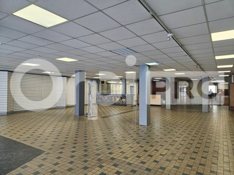 Local commercial dans Libourne à vendre - Photo intérieure – Image 3 sur 10