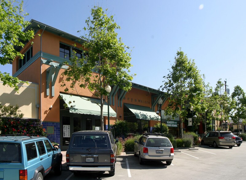 1799 4th St, Berkeley, CA à louer - Photo de l’immeuble – Image 2 sur 9