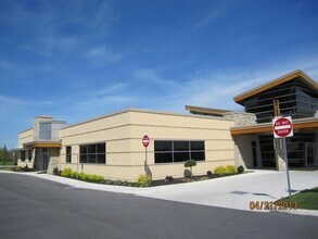 220 Champion Dr, Hagerstown, MD à louer Photo de l’immeuble– Image 1 sur 3