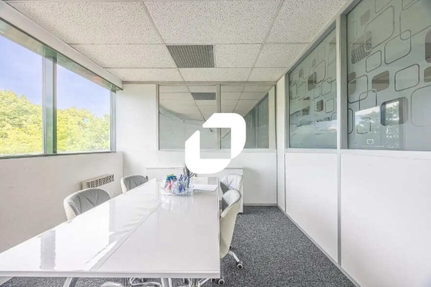 Bureau dans Lognes à vendre - Photo intérieure – Image 3 sur 9