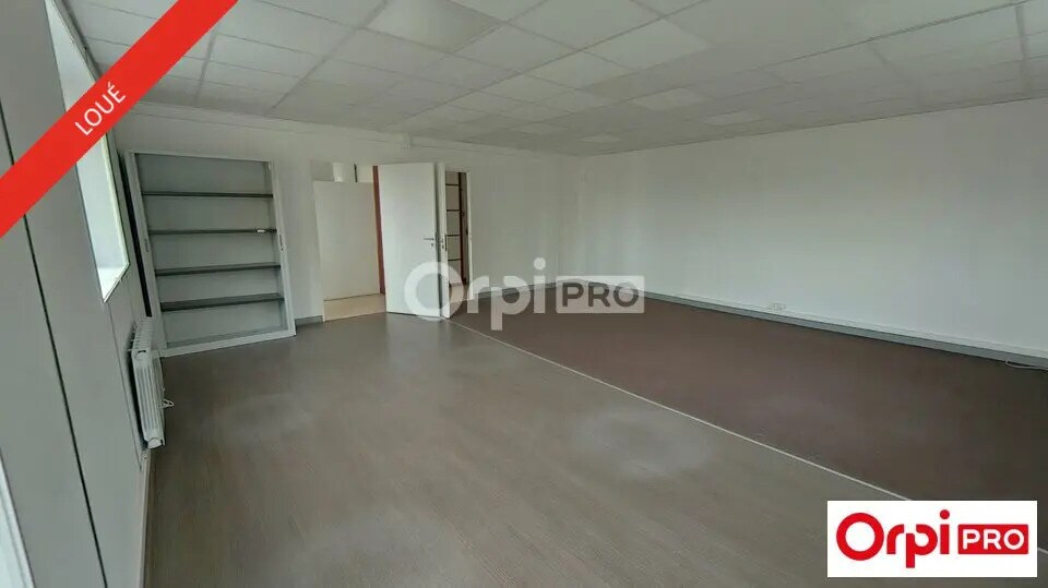 Bureau dans Marcq-en-Baroeul à louer - Photo de l’immeuble – Image 2 sur 4