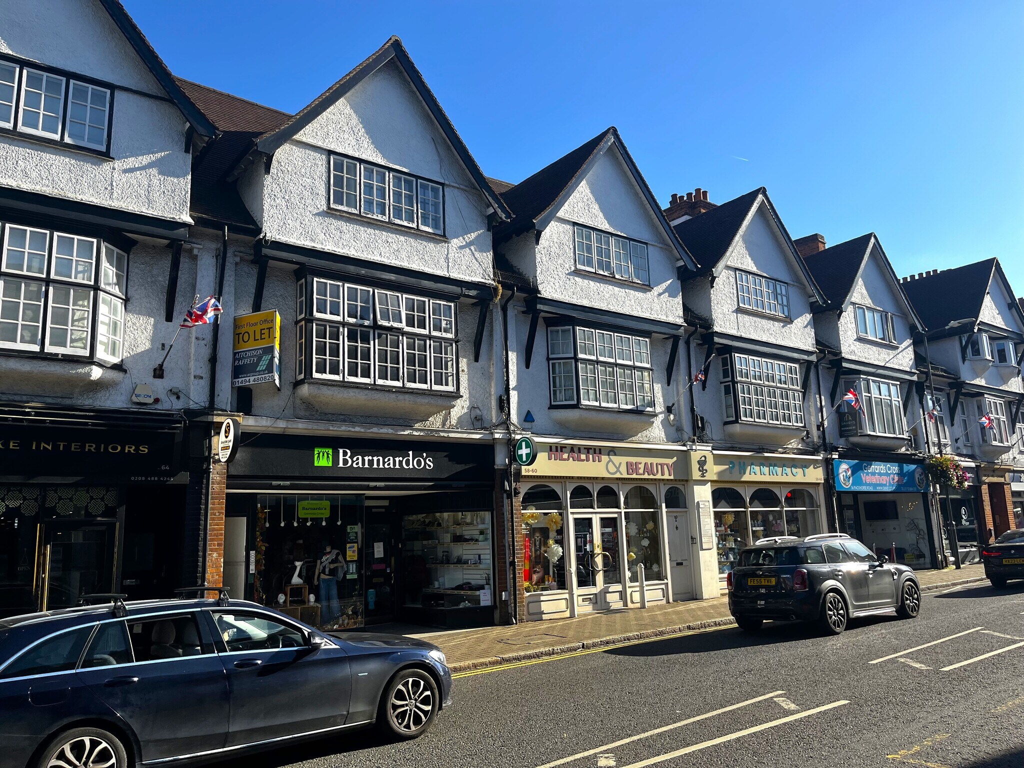 62 Packhorse Rd, Gerrards Cross à louer Photo de l’immeuble– Image 1 sur 3
