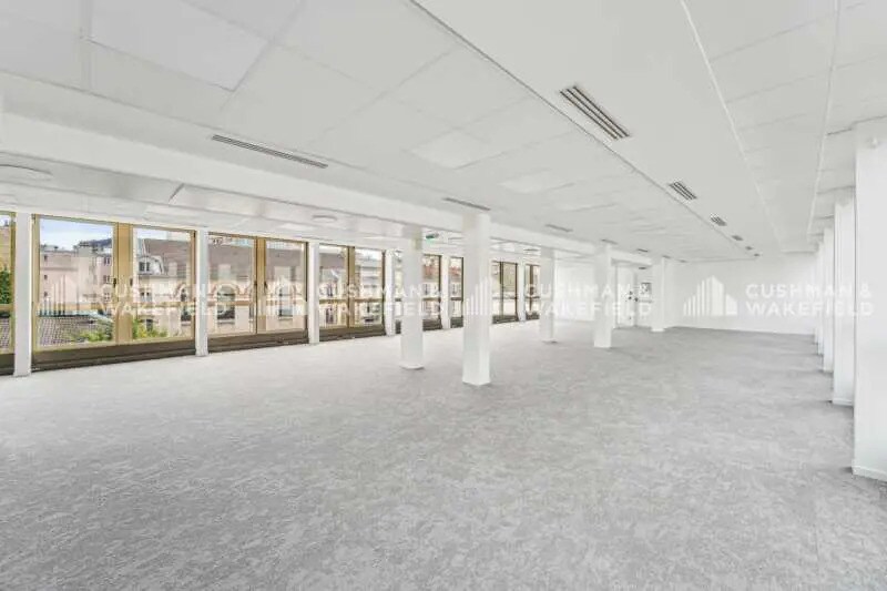 Bureau dans Neuilly-sur-Seine à louer - Photo de l’immeuble – Image 3 sur 14