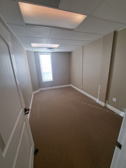 2760 N Academy Blvd, Colorado Springs, CO à louer - Photo de l’immeuble – Image 3 sur 12