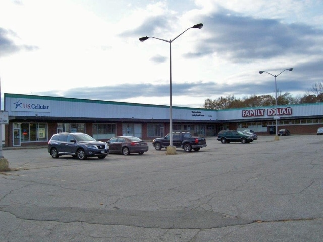 80-82 Main St, Livermore Falls, ME à louer - Photo principale – Image 3 sur 5