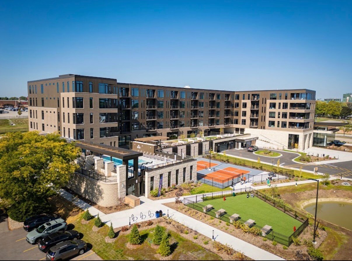 2305 San Luis Pl, Green Bay, WI à louer Photo principale– Image 1 sur 2