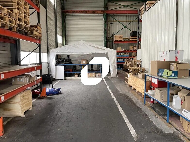 Bureau dans Treillières à louer - Photo de l’immeuble – Image 2 sur 8