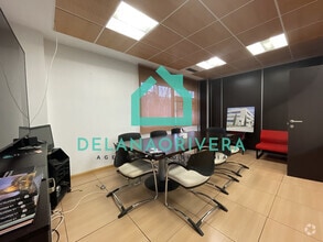 Bureau dans Las Rozas de Madrid, Madrid à louer Photo intérieure– Image 1 sur 5