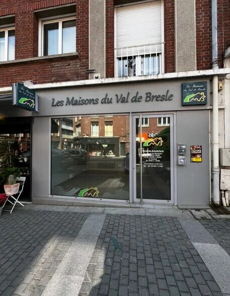 Local commercial dans Amiens à louer - Photo de l’immeuble – Image 1 sur 1